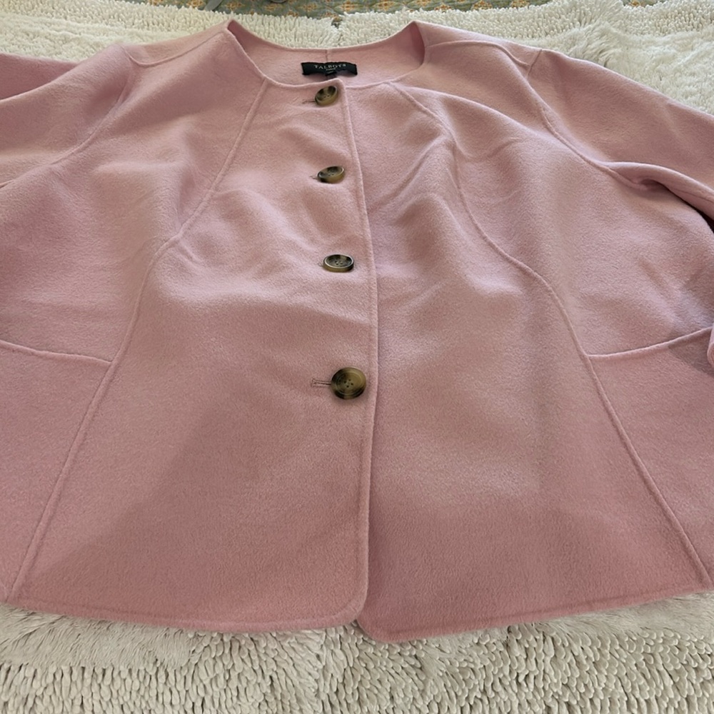 Rose-colored wool jacket